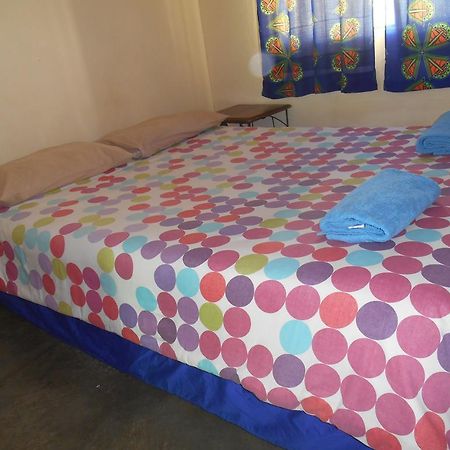 Victoria Falls Budget Hotel Dış mekan fotoğraf